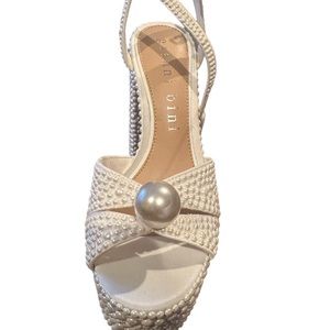 Bridal/ evening platform heel. Stunning!!